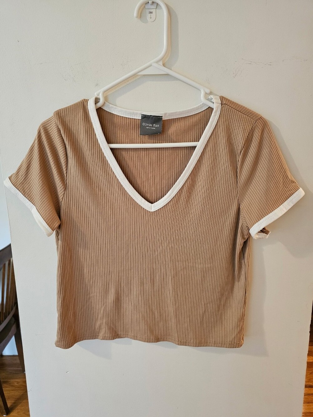 Women's Tan With White Trim Cropped T-shirt